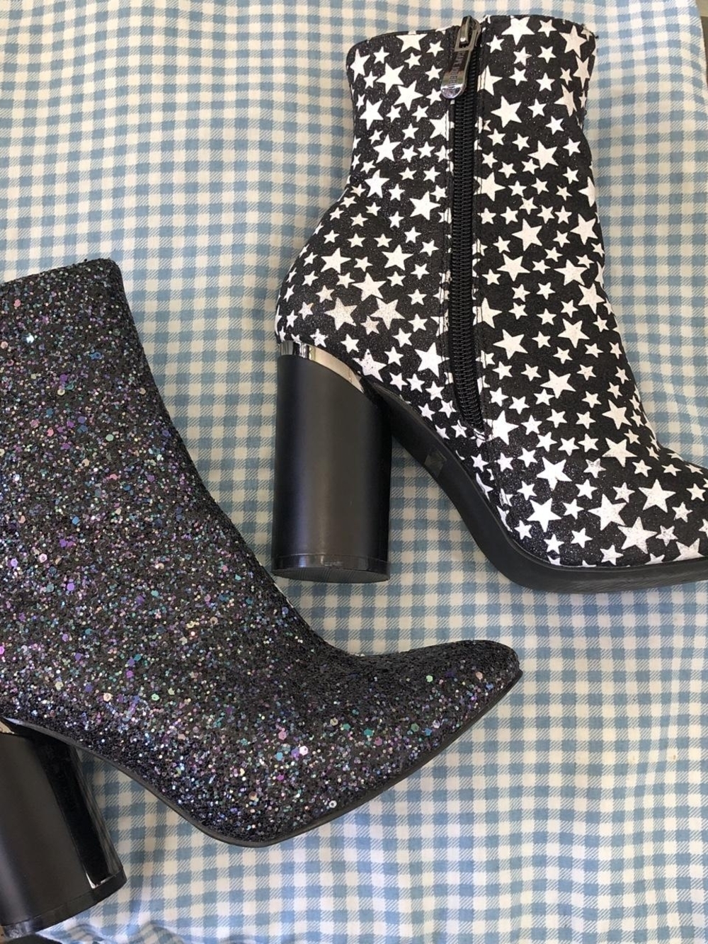 Cape Robbin Black Star & Glitter Ankle Boots